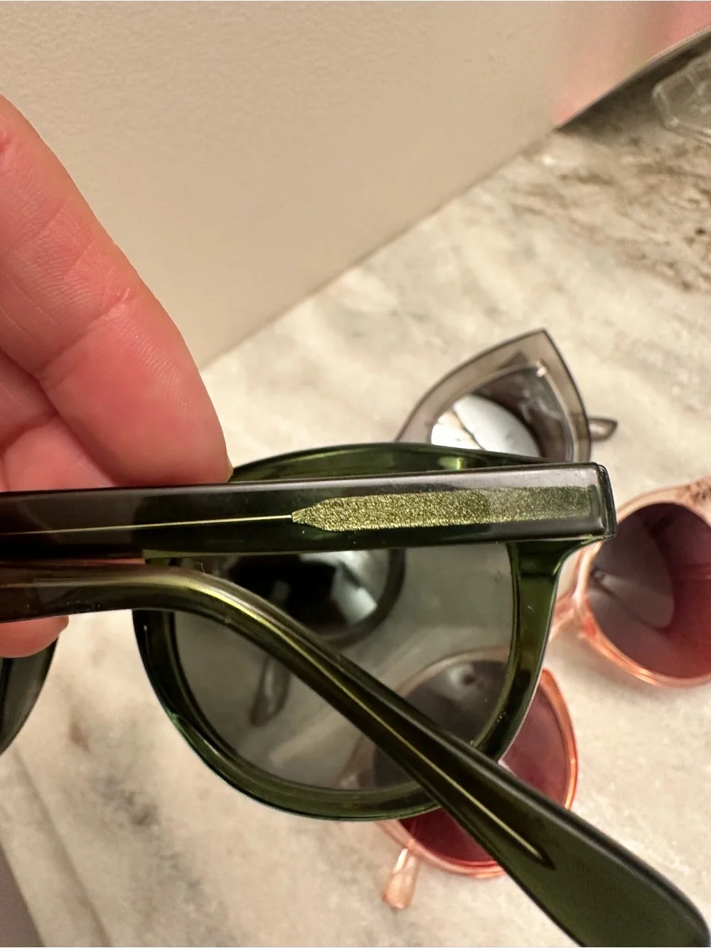 N/A wear lenses